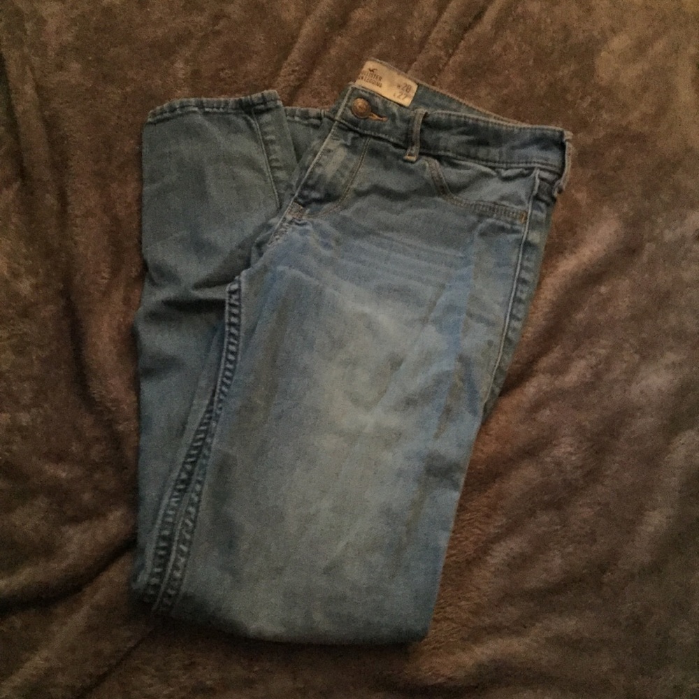 hollister light wash jeggings